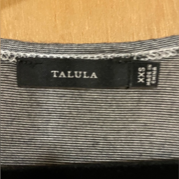 #91-TALULA -oversized t shirt - Picture 3 of 3